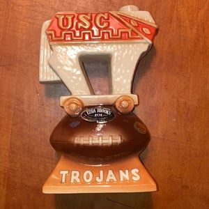 🏈🏛 Vintage USC Trojans | 1974 Ezra Brooks Liquor Decanter 🏈🏛